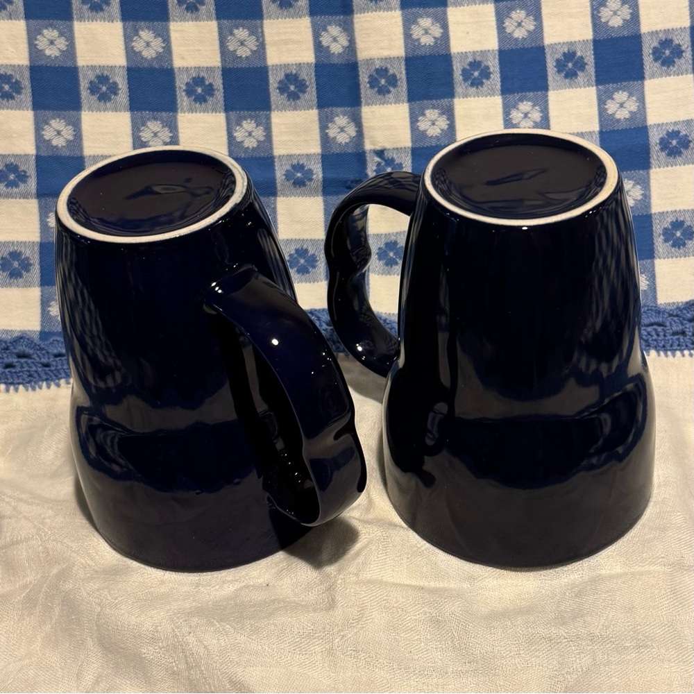 Heavy Duty Mugs in a Beautiful Dark Blue - Picture 2 of 11